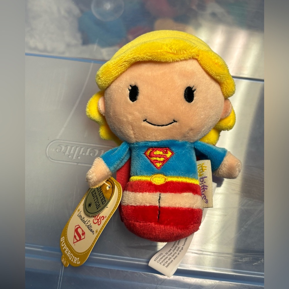 Limited Edition Supergirl Itty Bitty BNWT